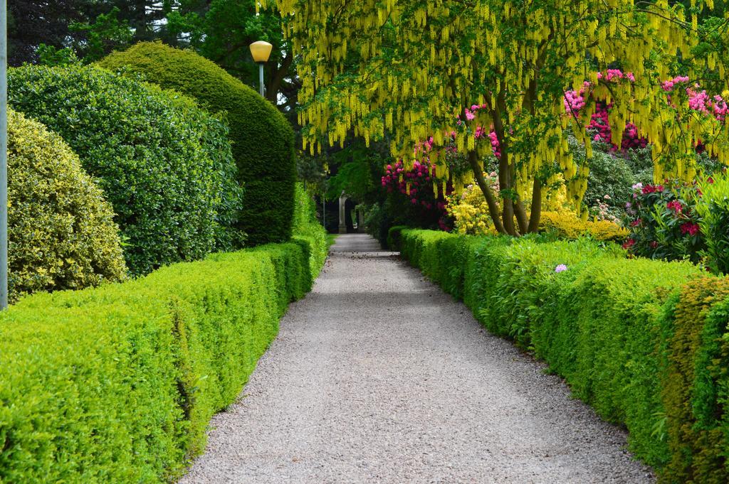 Lilleshall House & Gardens And Lilleshall National Sports Centre 외부 사진